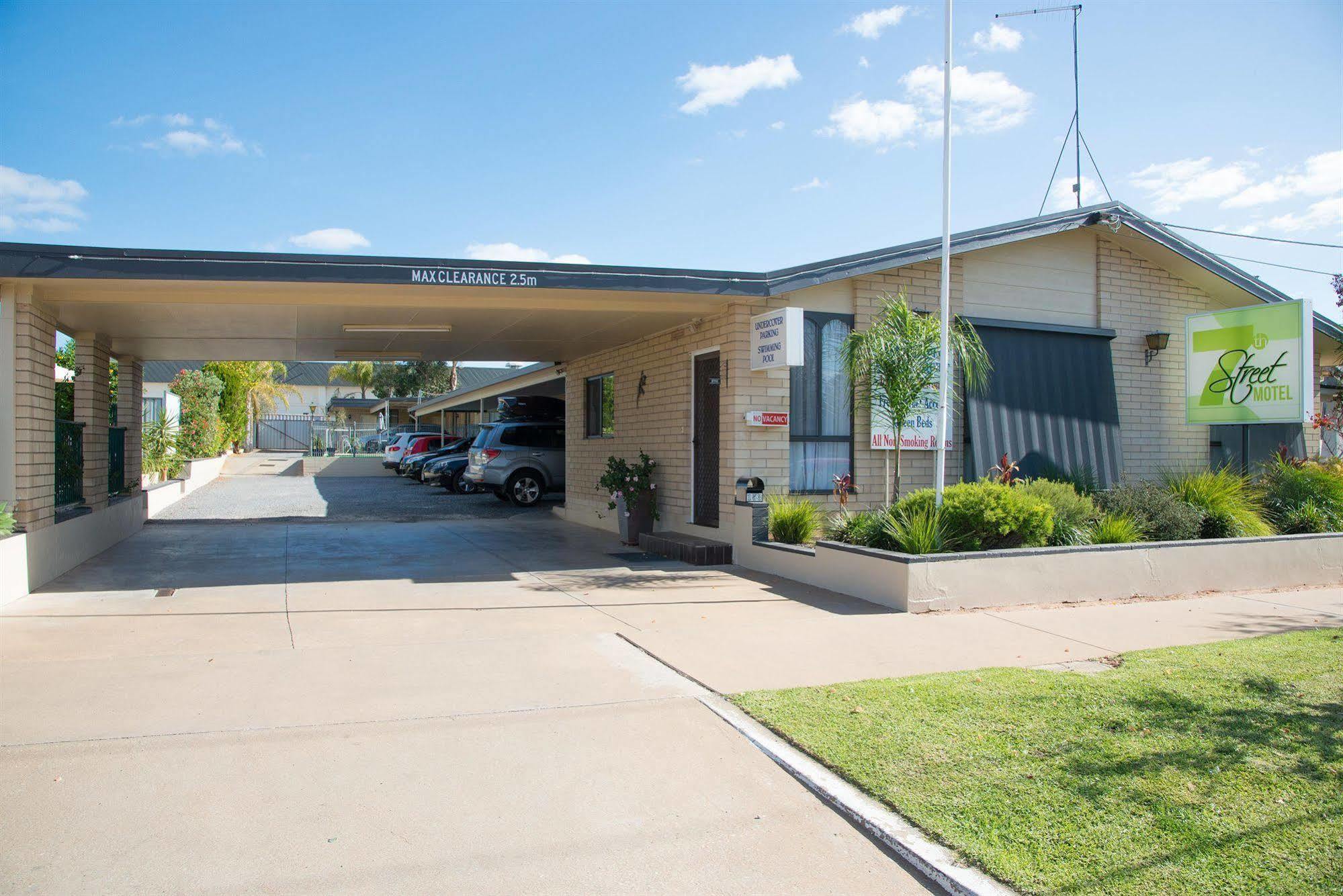 7Th Street Motel Mildura Dış mekan fotoğraf